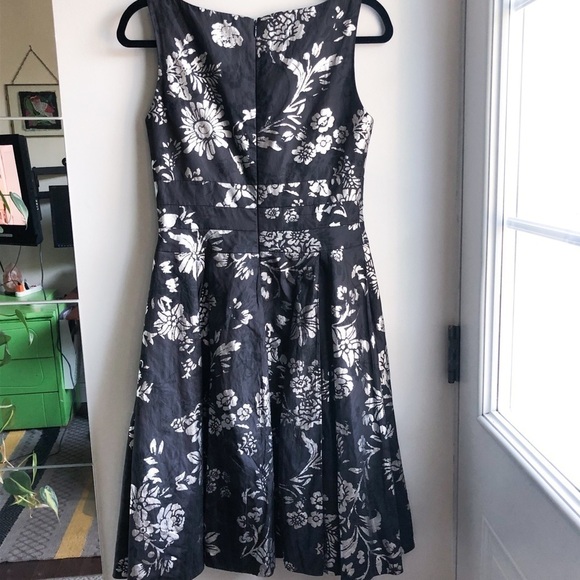 Anne Klein Metallic Floral Dress - Picture 6 of 11